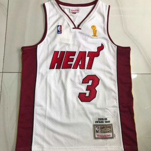 Maillot de Basket 3 Wade Miami Heat 2005-06 Blanc