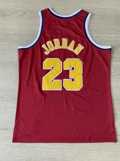 Maillot de Basket 23 Michacl Jordan Bulls 1996 Collegiate Fashion Rouge