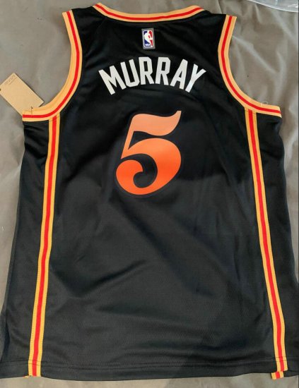 Maillot de Basket NBA Hawks 2022 2023 Murray 5 City Edition Noir - Cliquez sur l'image pour la fermer