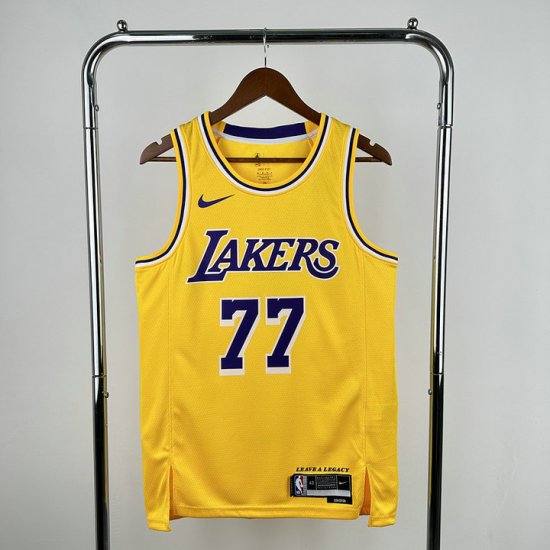 Maillot 77 Doncic Lakers 2024-25 City Edition jaune - Cliquez sur l'image pour la fermer