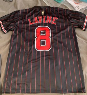 Maillot Basket 8 Lavine Bulls Manche Courte Noir avec Stripe