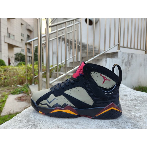 NIKE AIR JORDAN 7 RETRO SE Noir OLIVE Homme Chaussures