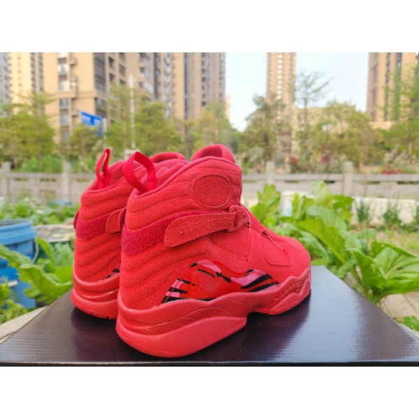 Nike Air Jordan 8 Retro Saint Valentin