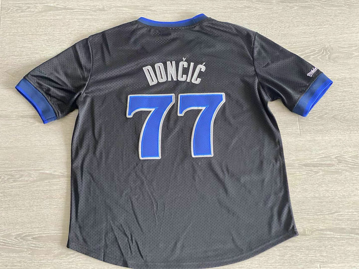 Maillot Basket 77 Doncic Mavericks Noir Manche Courte - Cliquez sur l'image pour la fermer